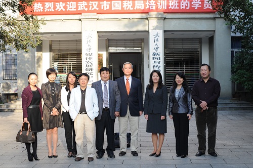 美国天普大学副校长一行访问海角视频
