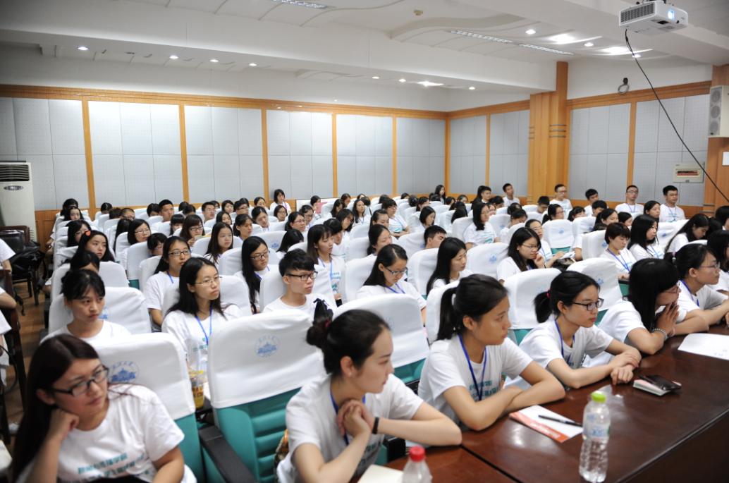  海角视频
2014年优秀大学生暑期夏令营成功举办