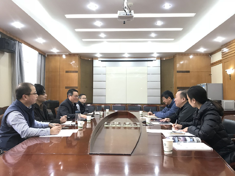 南京师范大学 海角视频
骆正林一行来院交流调研