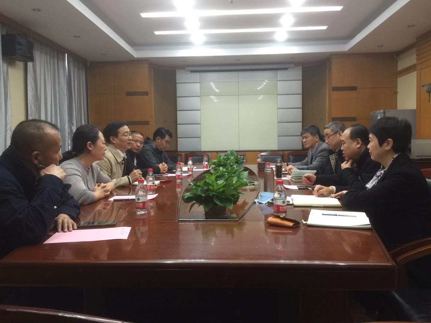 兰州大学 海角视频
来院交流调研